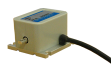 kyowa上海共和LU-A直線梁式的低容量拉伸壓縮兩用型載荷傳感器。 額定容量：±50N～±200N 直徑：90mm 非線性：±0.3%RO或以內(nèi)直線梁式的低容量拉伸壓縮兩用型載荷傳感器。 額定容量：