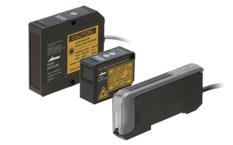 日本進口配備數(shù)顯放大器激光傳感器D2SA-MP3